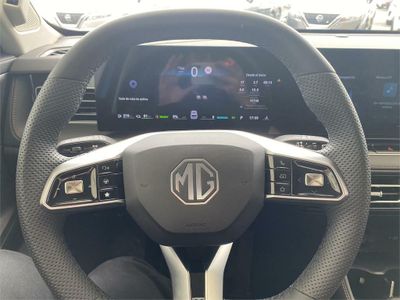 MG eHS 1.5T PHEV Luxury