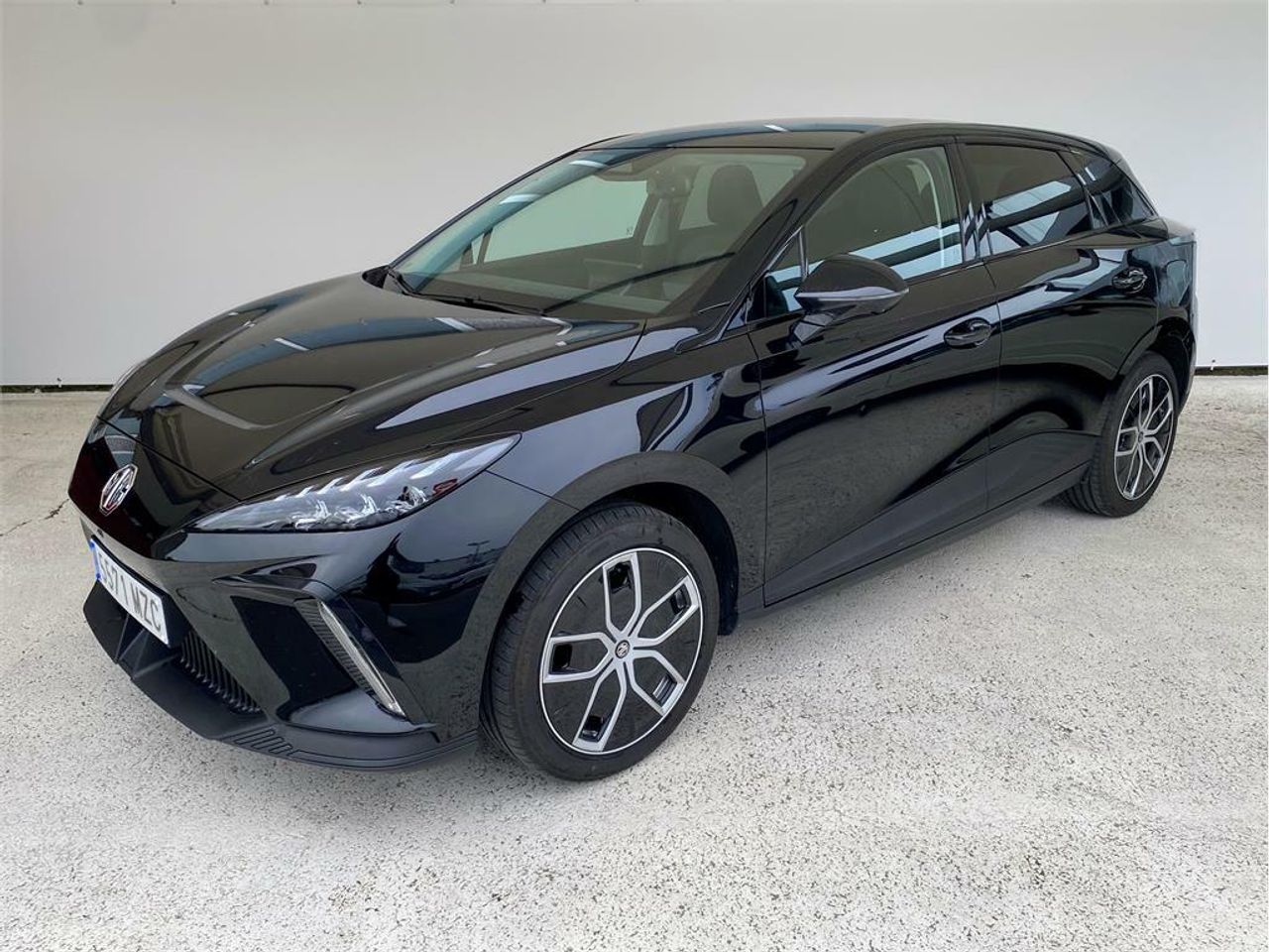 MG MG4 64kWh Luxury - Foto 2