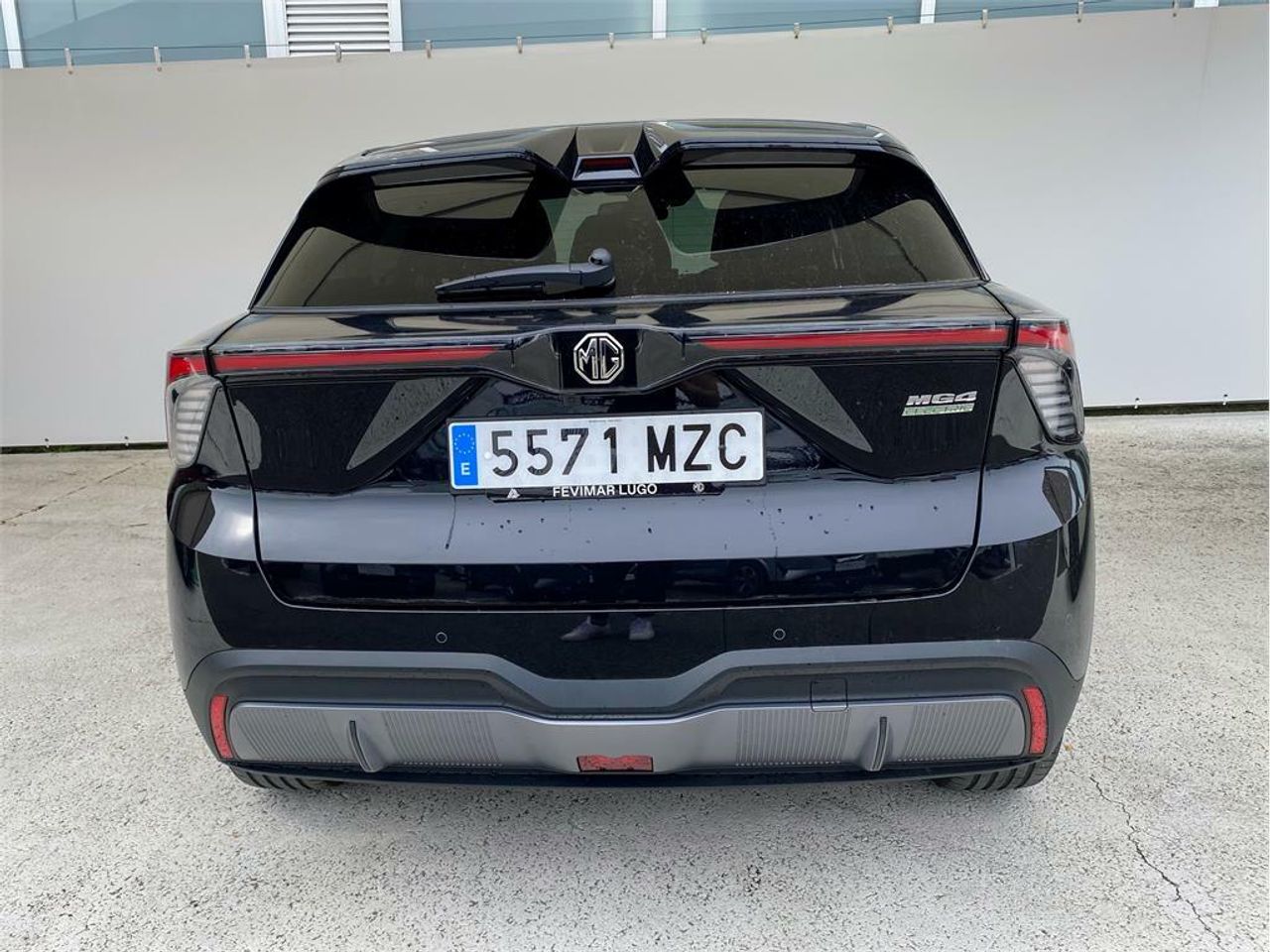 MG MG4 64kWh Luxury - Foto 2