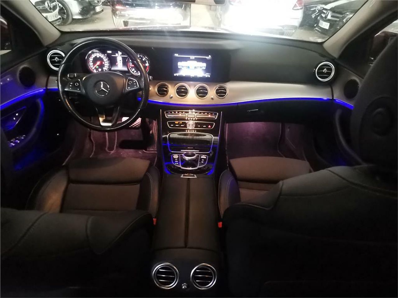 Mercedes Clase E 220 BlueTEC Avantgarde Plus - Foto 2