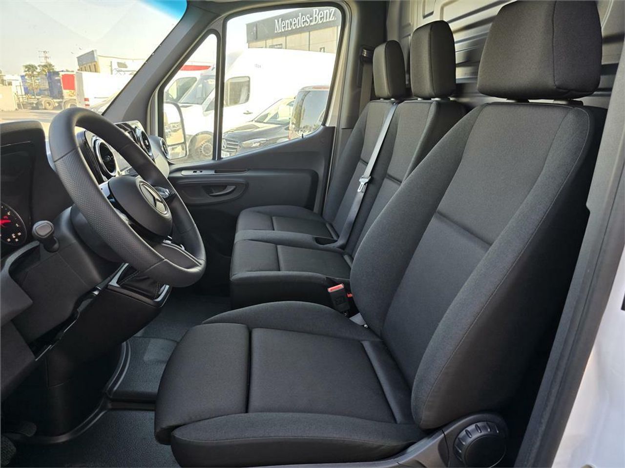 Mercedes Sprinter 311 CDI MEDIO 3.5T T. ALTO - Foto 2