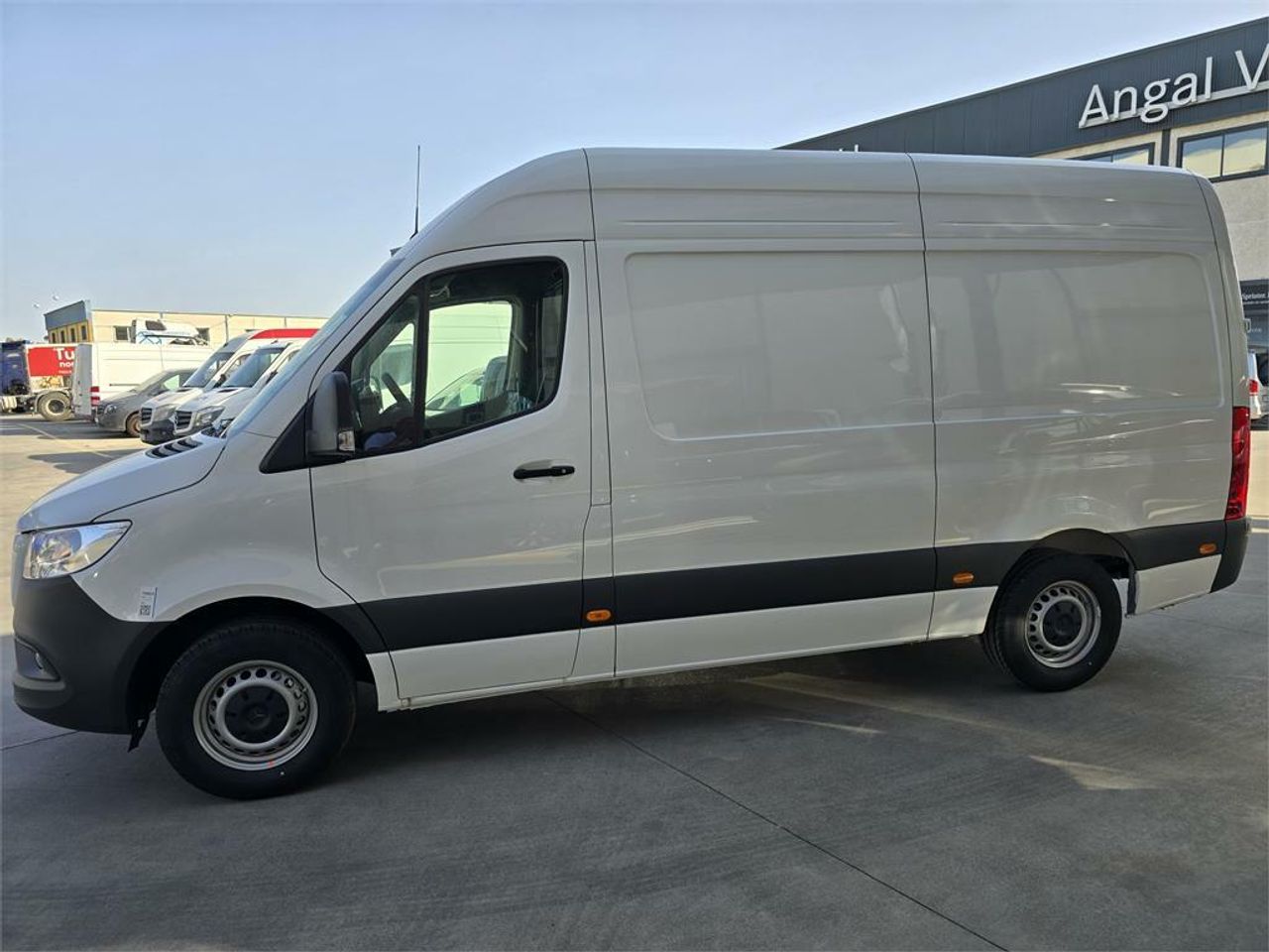 Mercedes Sprinter 311 CDI MEDIO 3.5T T. ALTO - Foto 2