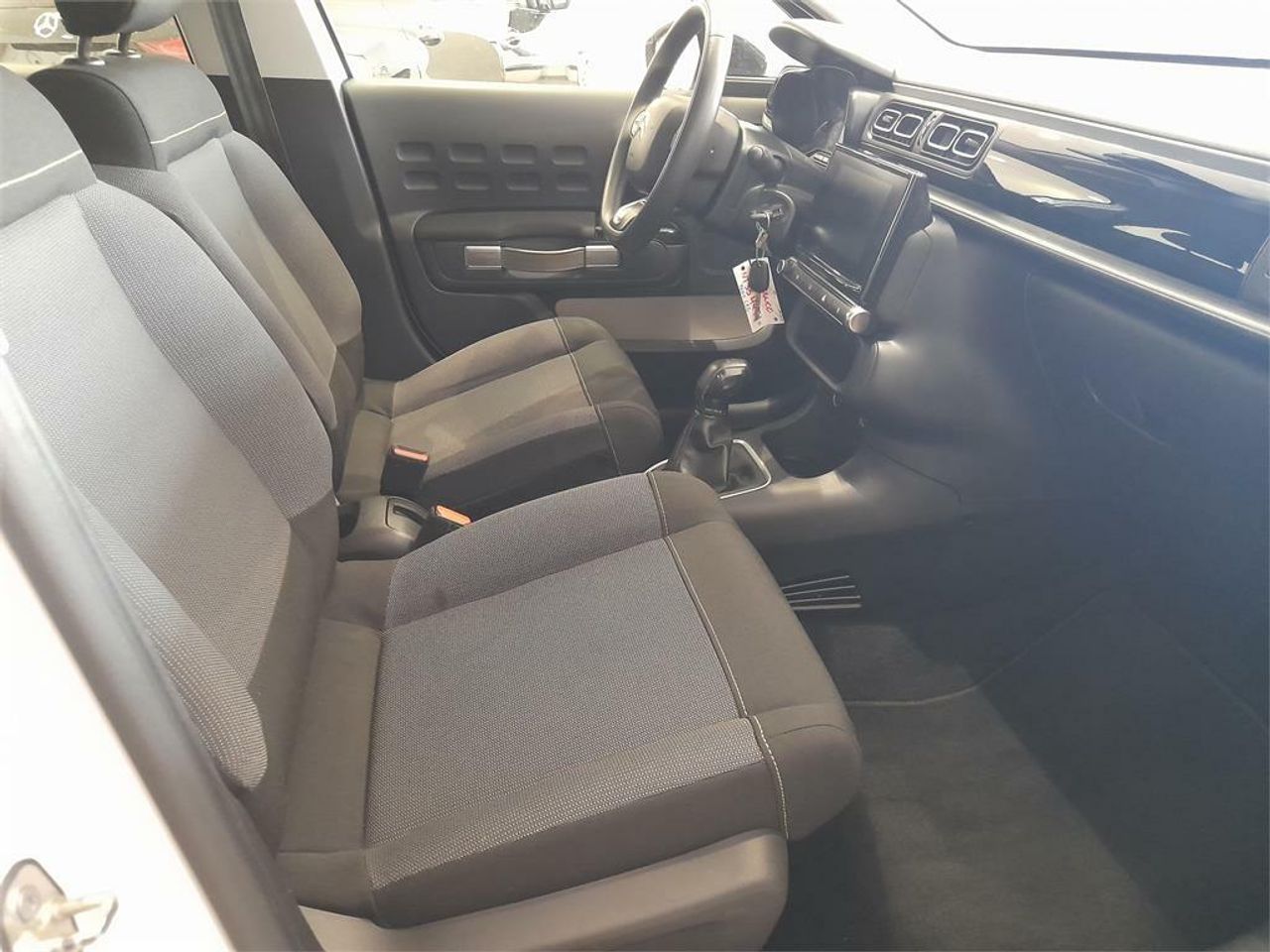 Citroën C3 PureTech 60KW (83CV) Feel - Foto 2