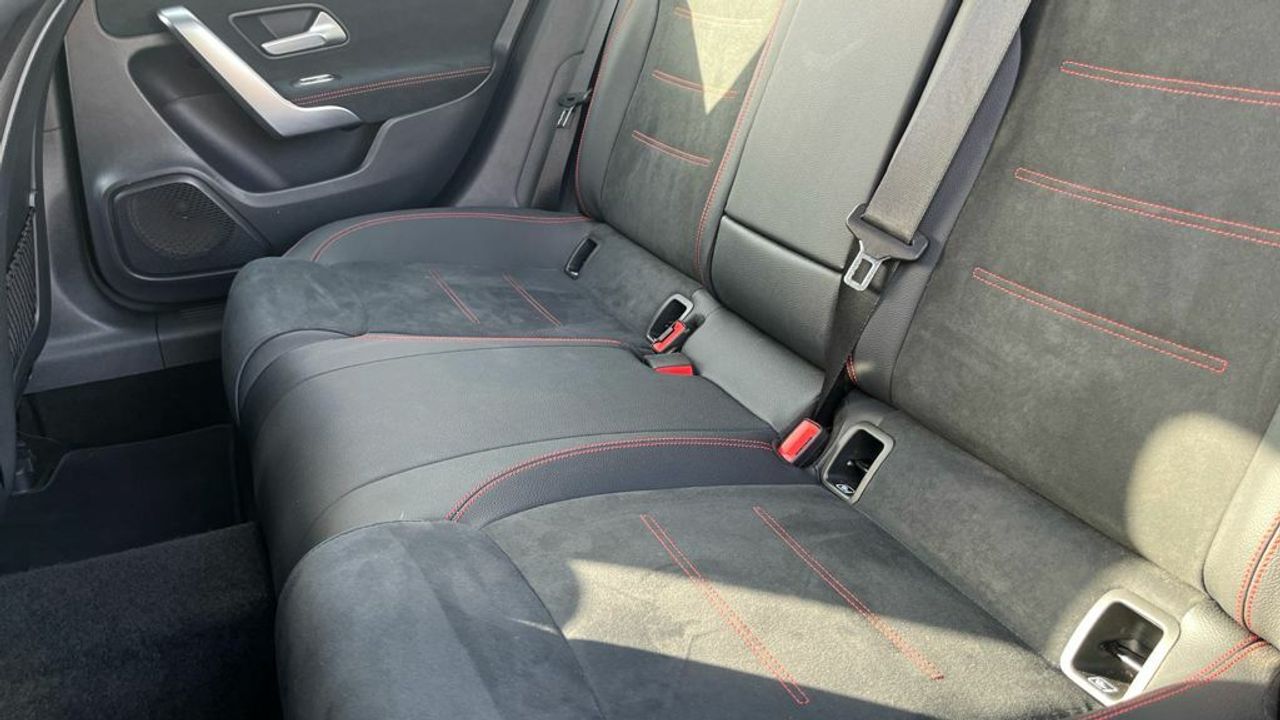 Mercedes Clase A 250 e Compacto - Foto 2