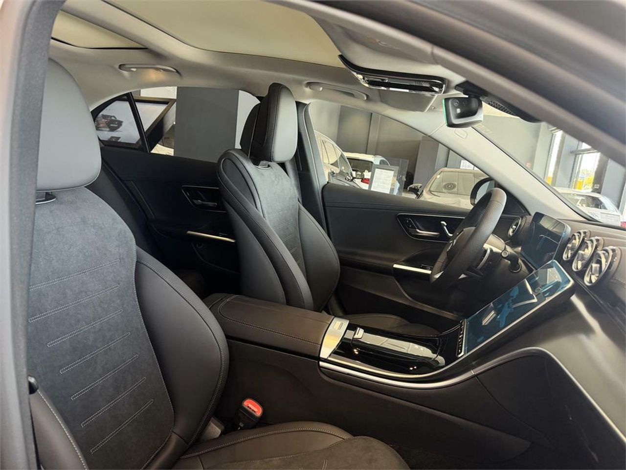 Mercedes Clase C 220 d Berlina - Foto 2