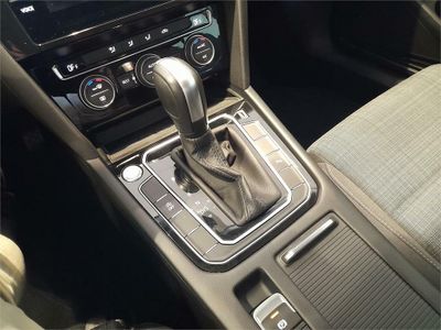Volkswagen Passat Variant Executive 2.0 TDI 110kW DSG