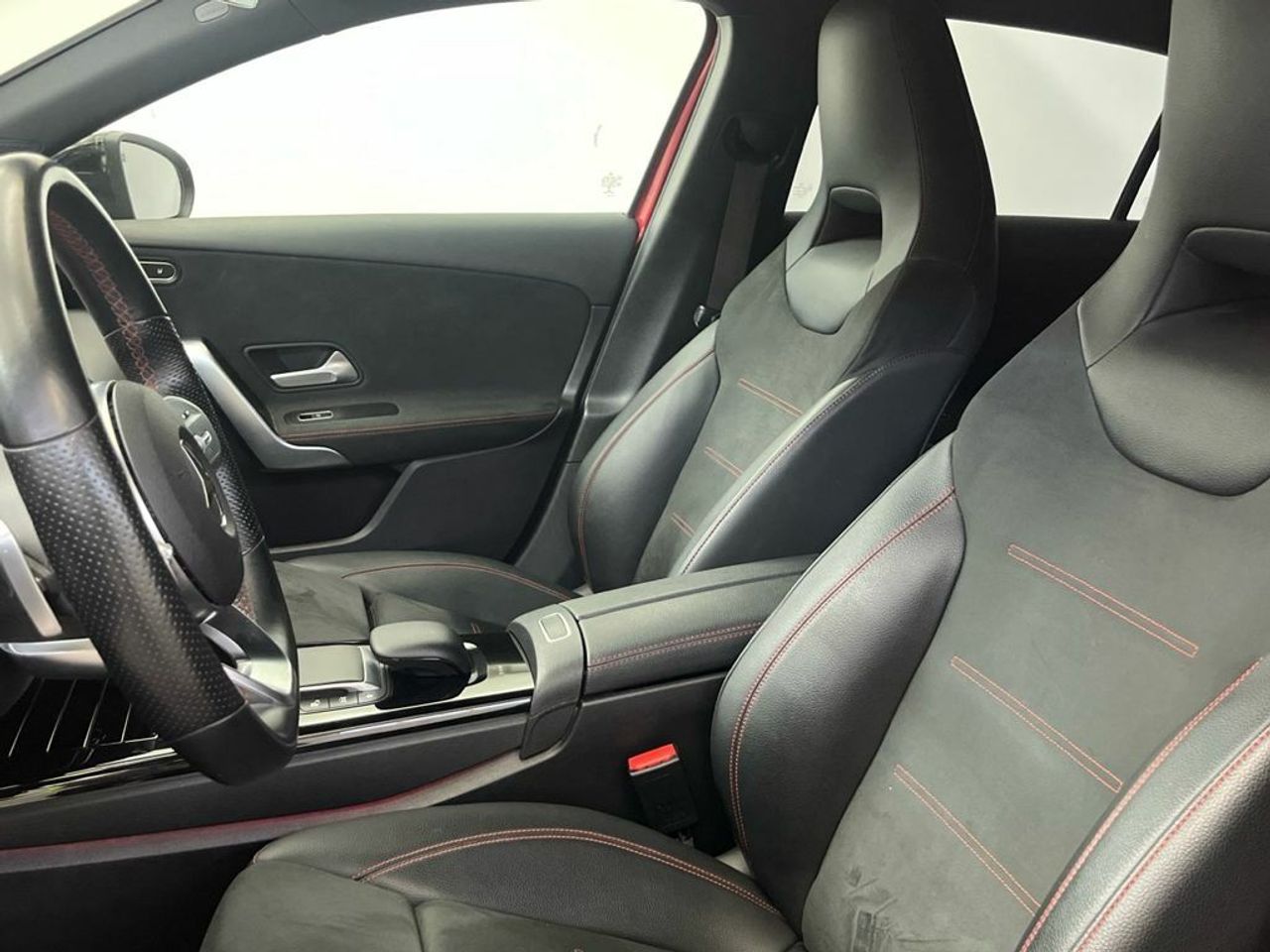 Mercedes Clase A 180 d AMG Line - Foto 2