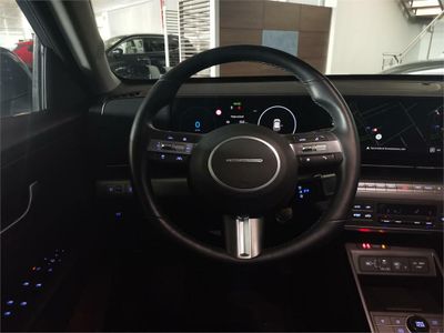 Hyundai Kona EV 150kW 65kWh Tecno 2C