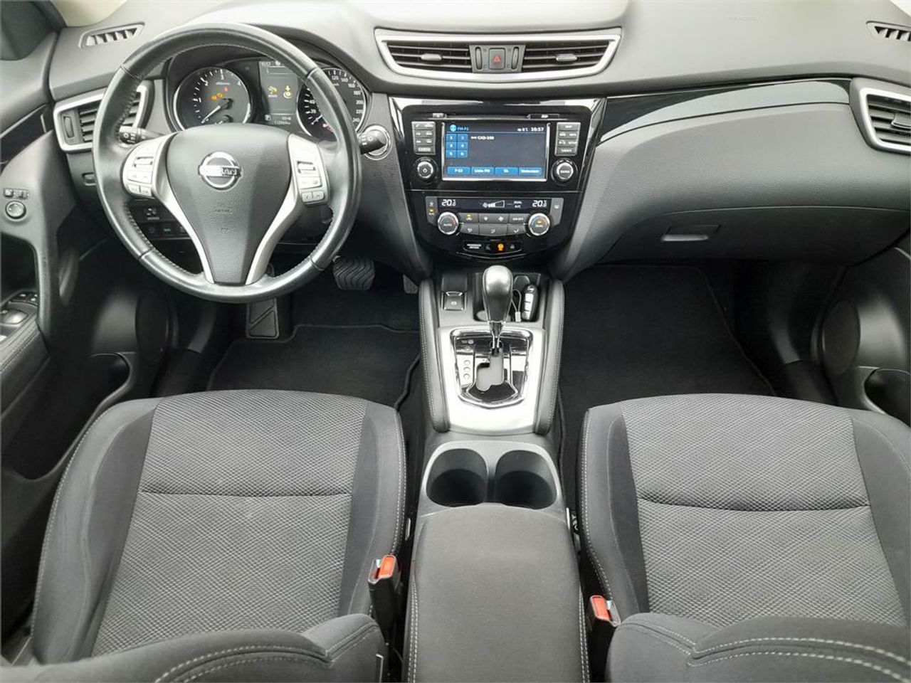 Nissan Qashqai 1.6dCi N-CONNECTA 4x2 XTRONIC - Foto 2