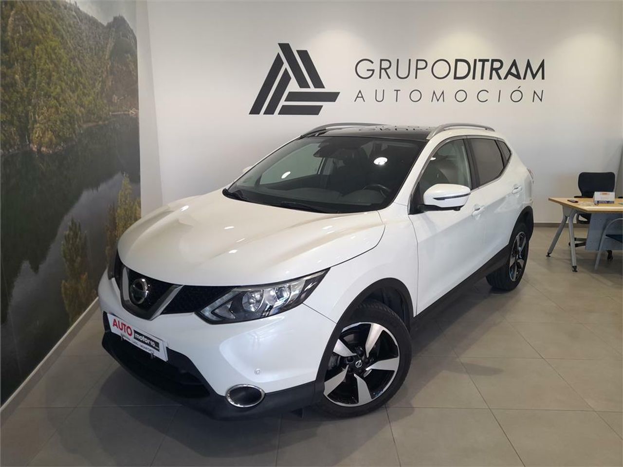 Nissan Qashqai 1.6dCi N-CONNECTA 4x2 XTRONIC - Foto 2