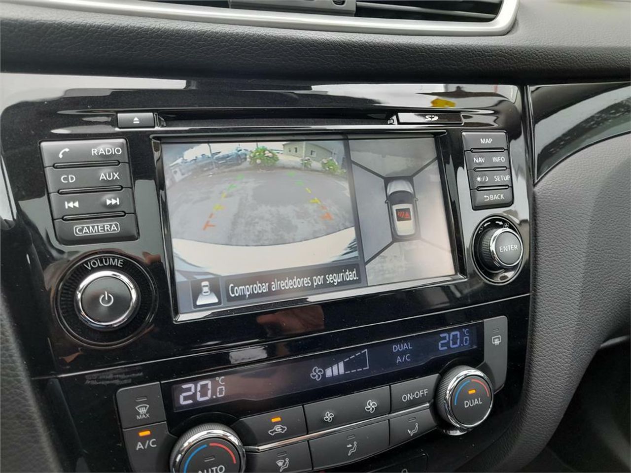 Nissan Qashqai 1.6dCi N-CONNECTA 4x2 XTRONIC - Foto 2