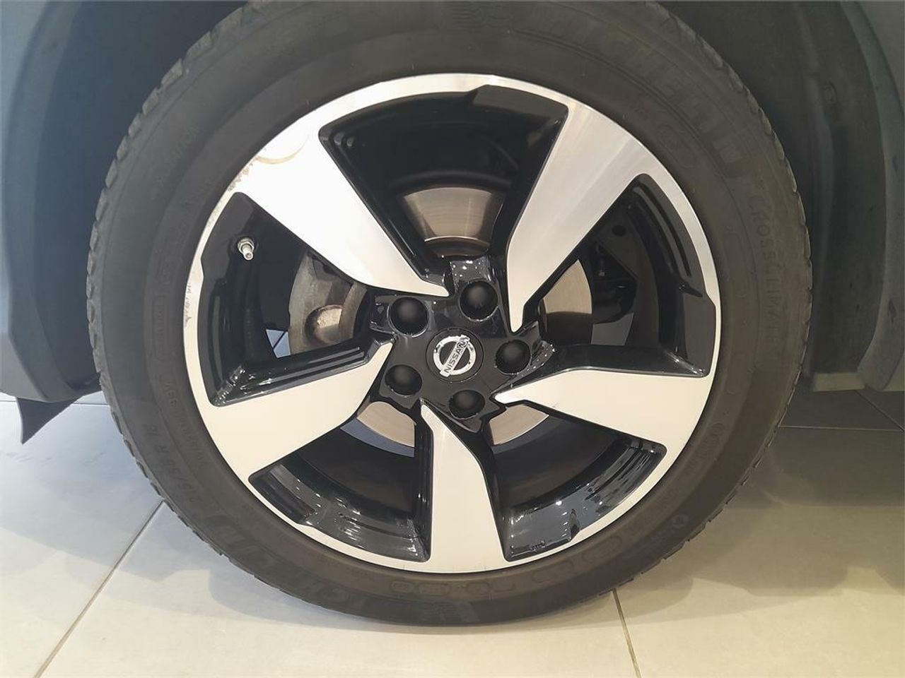 Nissan Qashqai 1.6dCi N-CONNECTA 4x2 XTRONIC - Foto 2
