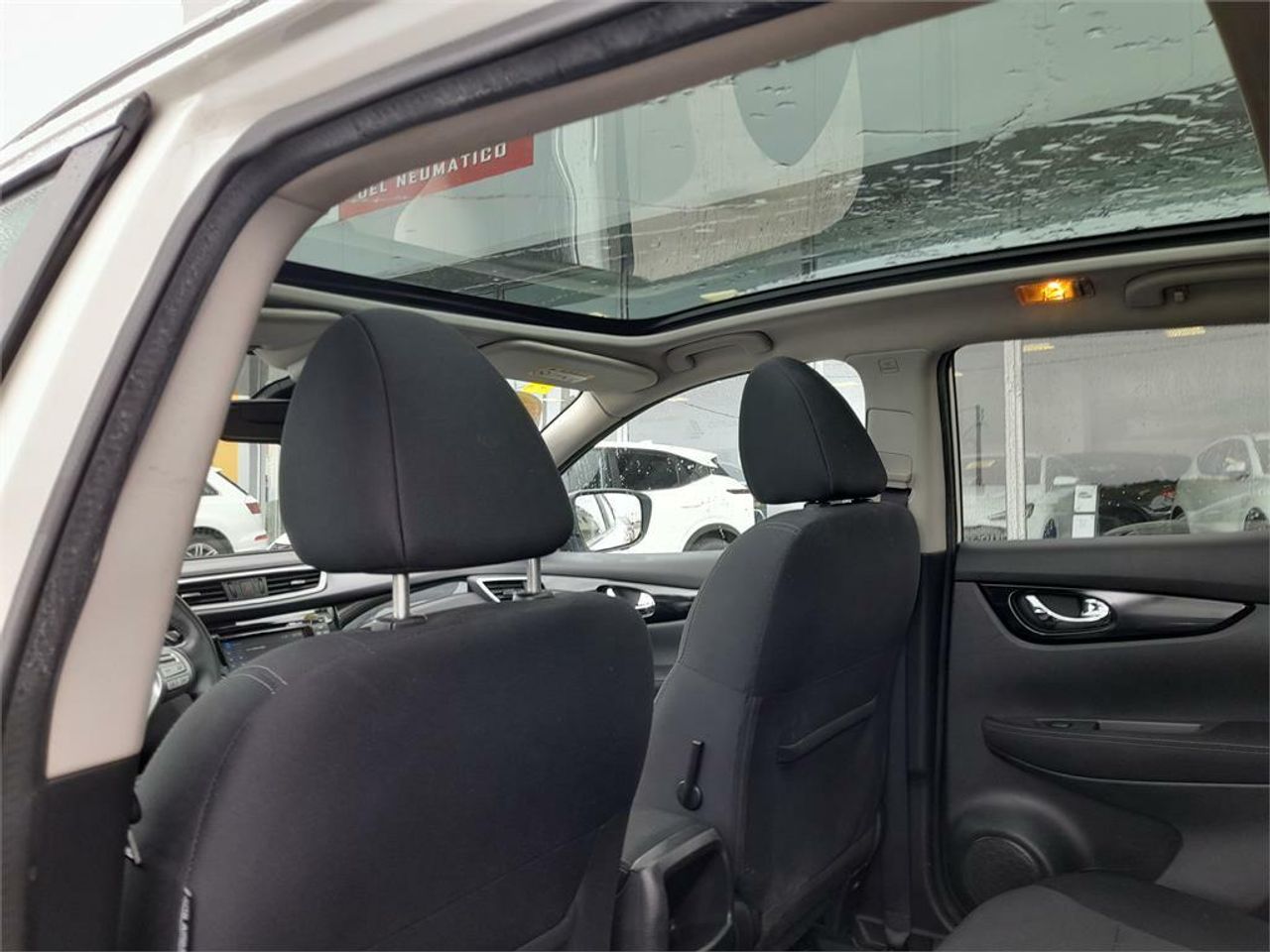 Nissan Qashqai 1.6dCi N-CONNECTA 4x2 XTRONIC - Foto 2