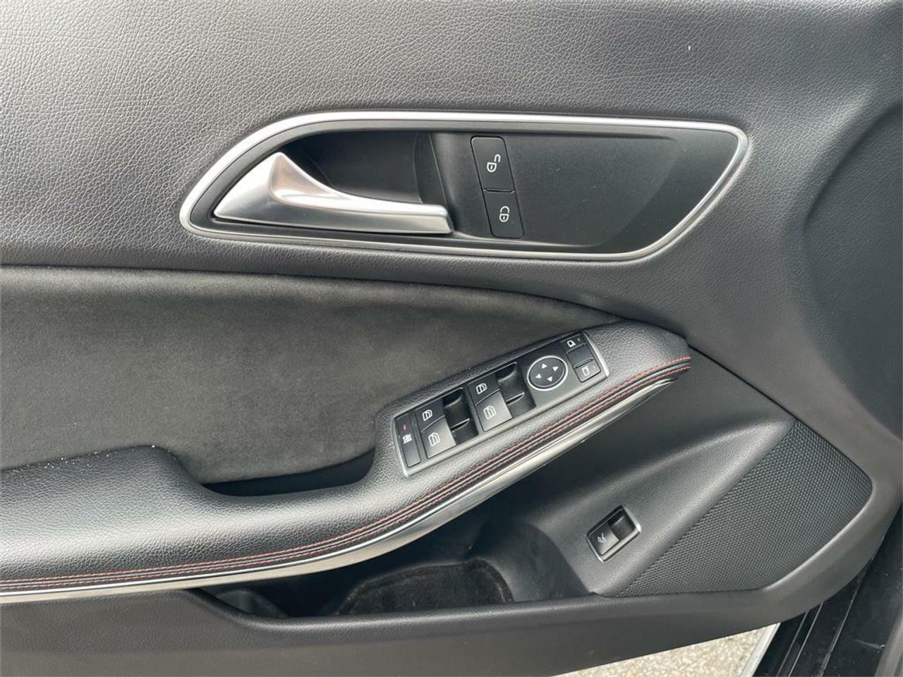Mercedes CLA 220 CDI Aut. AMG Line - Foto 2