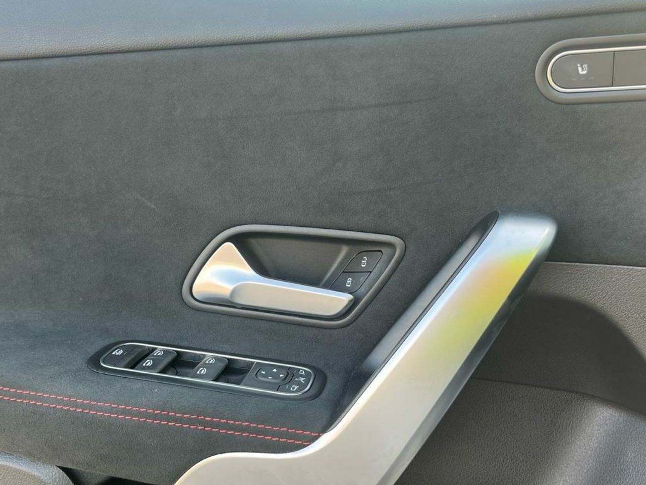 Mercedes Clase A 180 Compacto - Foto 2