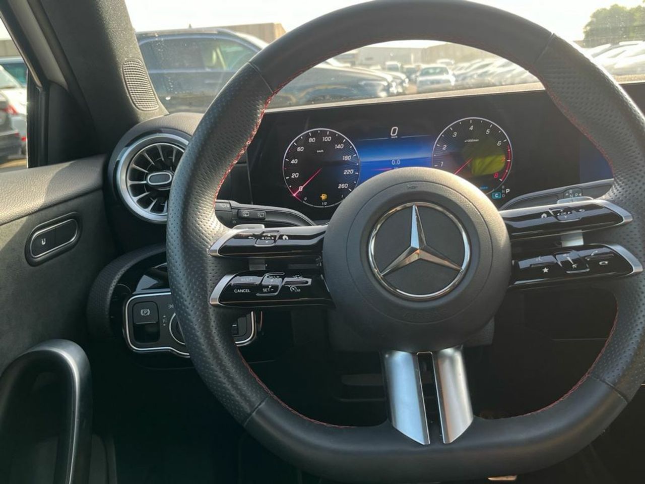 Mercedes Clase A 180 Compacto - Foto 2