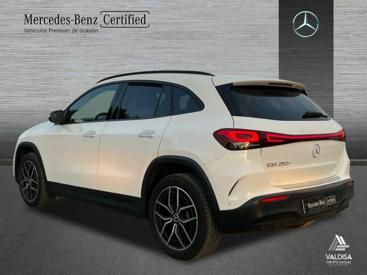 Mercedes EQA 250+ - Foto 2