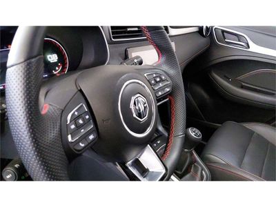 MG ZS 1.5 Luxury