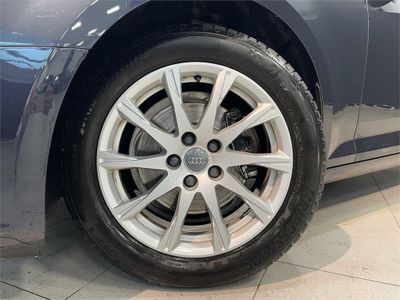Audi A4 2.0 TDI 150CV S tronic design edition