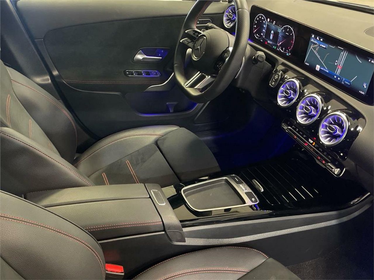 Mercedes Clase A 200 d - Foto 2