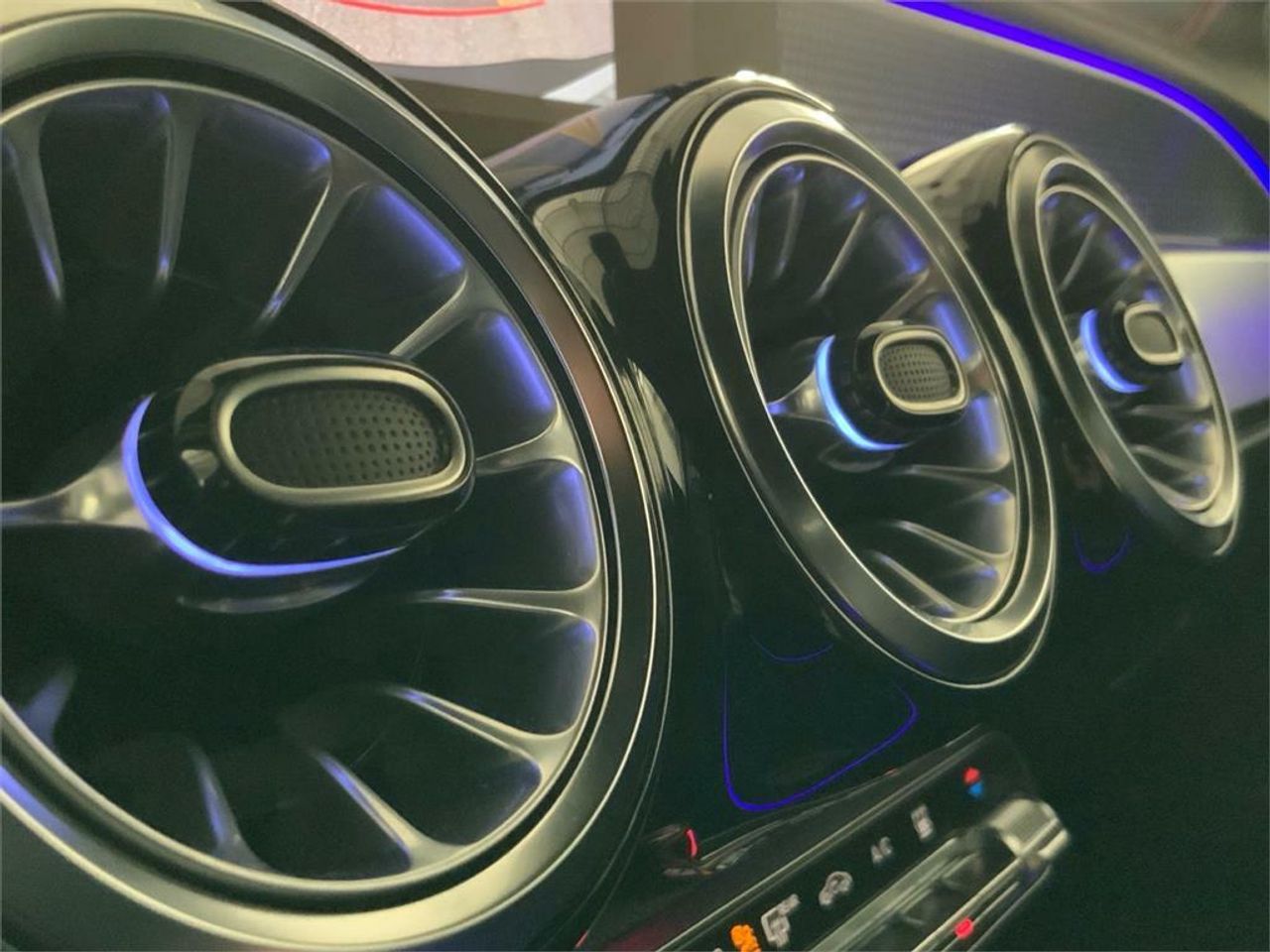 Mercedes EQB EQB 250+ - Foto 2