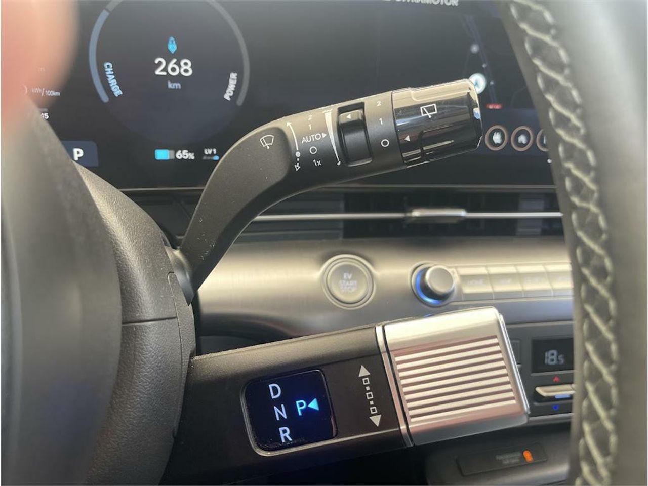 Hyundai Kona EV 150kW 65kWh Tecno 2C - Foto 2
