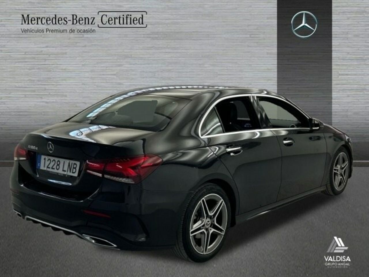 Mercedes Clase A A 180 d Sedan AMG Line (EURO 6d) - Foto 2