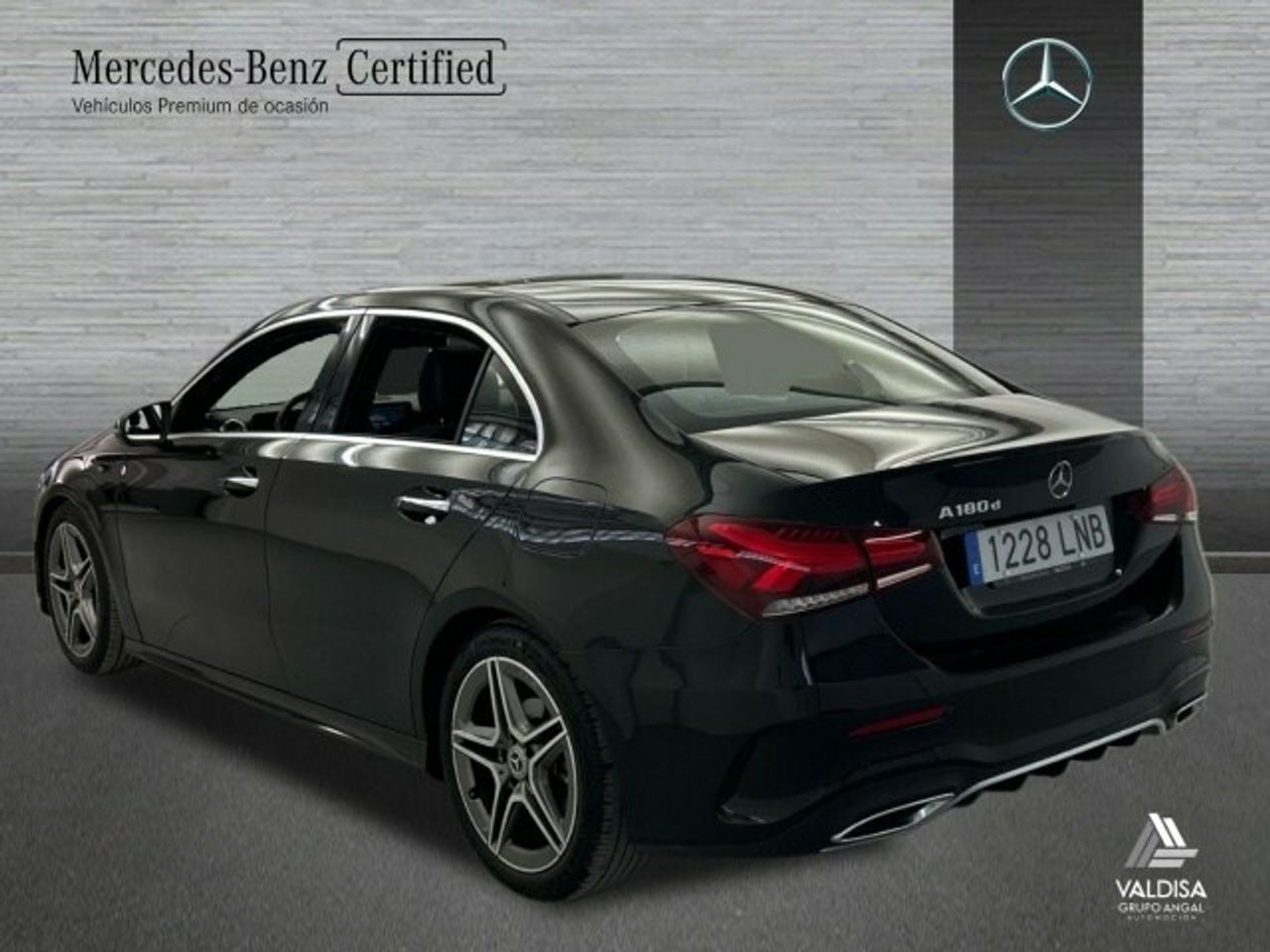 Mercedes Clase A A 180 d Sedan AMG Line (EURO 6d) - Foto 2