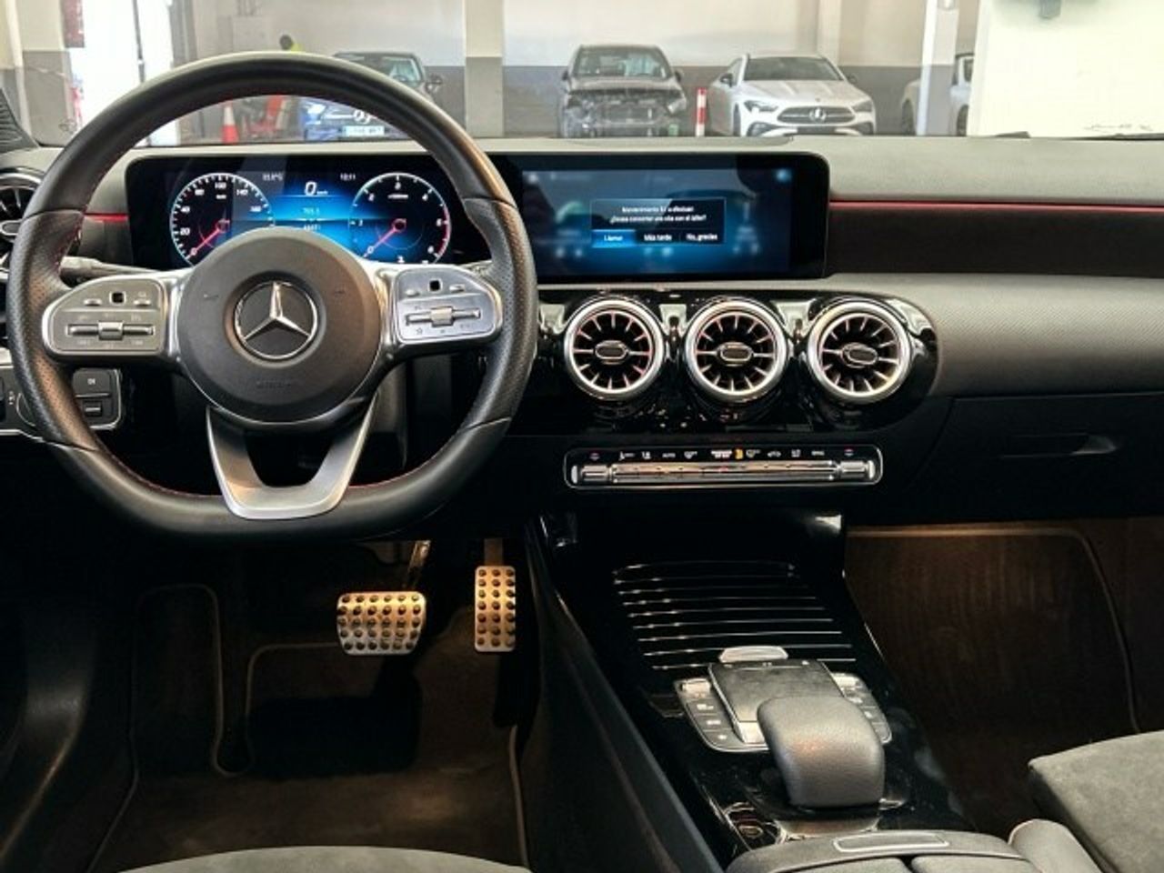 Mercedes Clase A A 180 d Sedan AMG Line (EURO 6d) - Foto 2