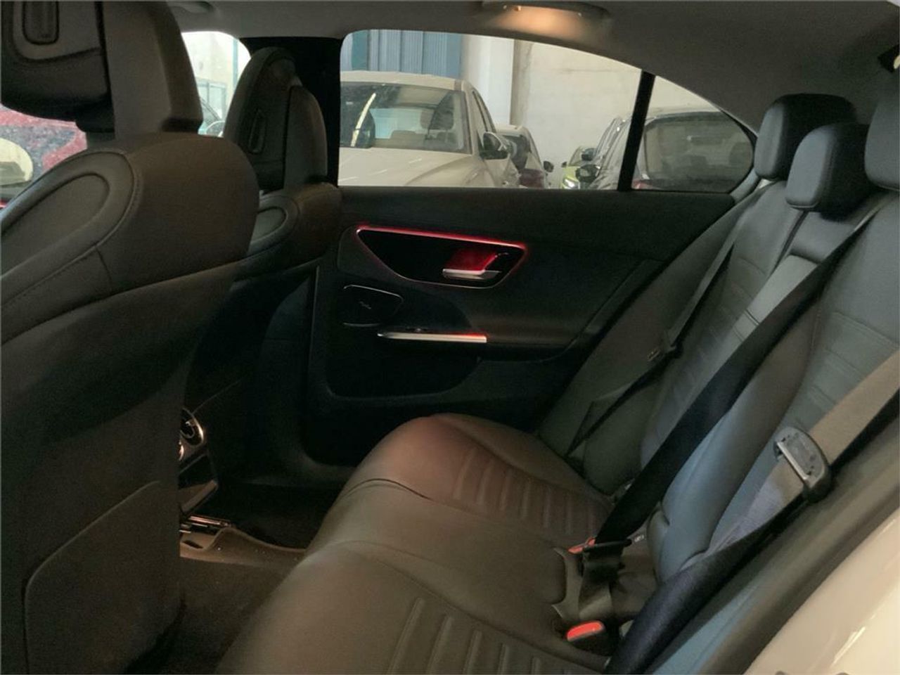 Mercedes Clase C 300 e Berlina - Foto 2