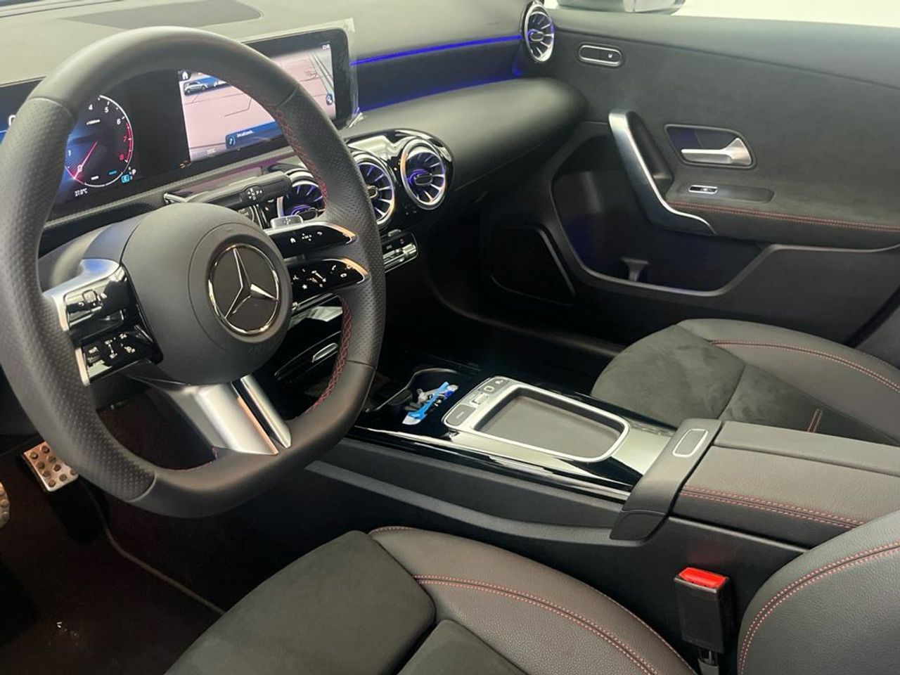 Mercedes Clase A 200 Compacto - Foto 2