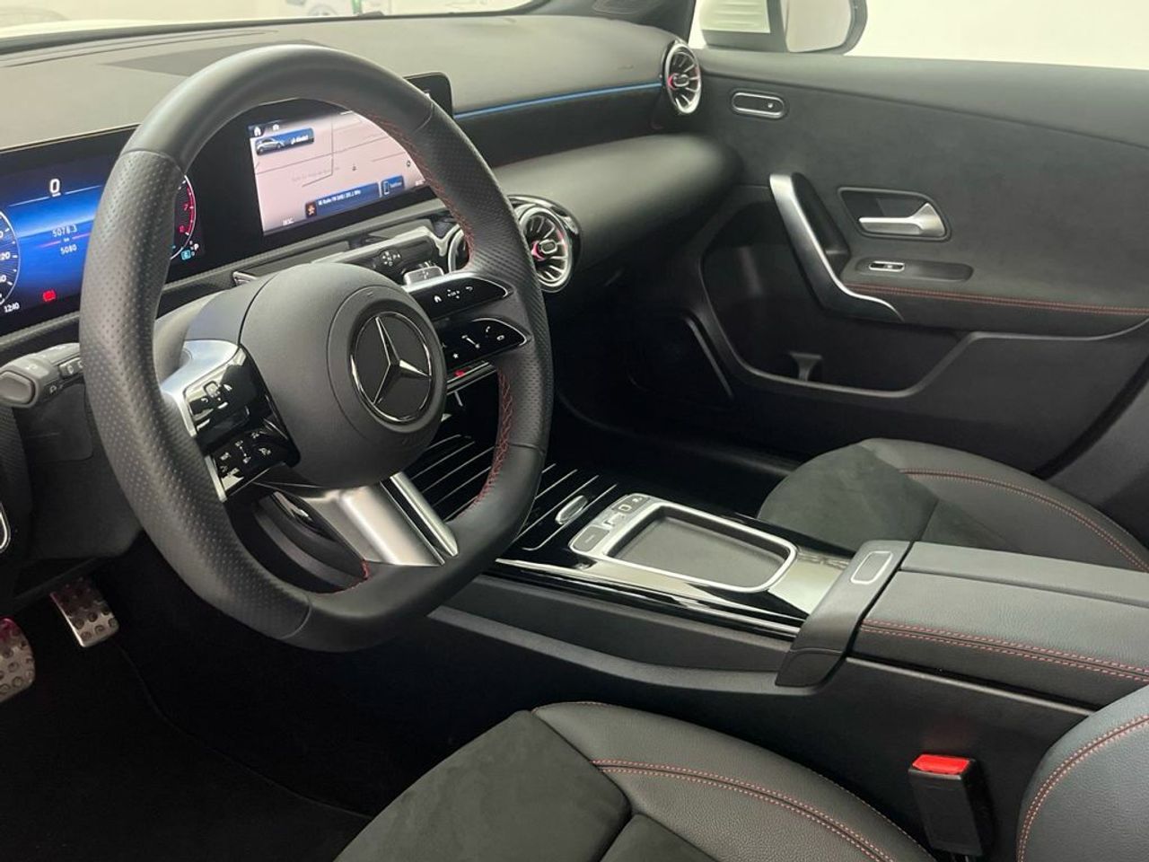 Mercedes Clase A 200 Compacto - Foto 2