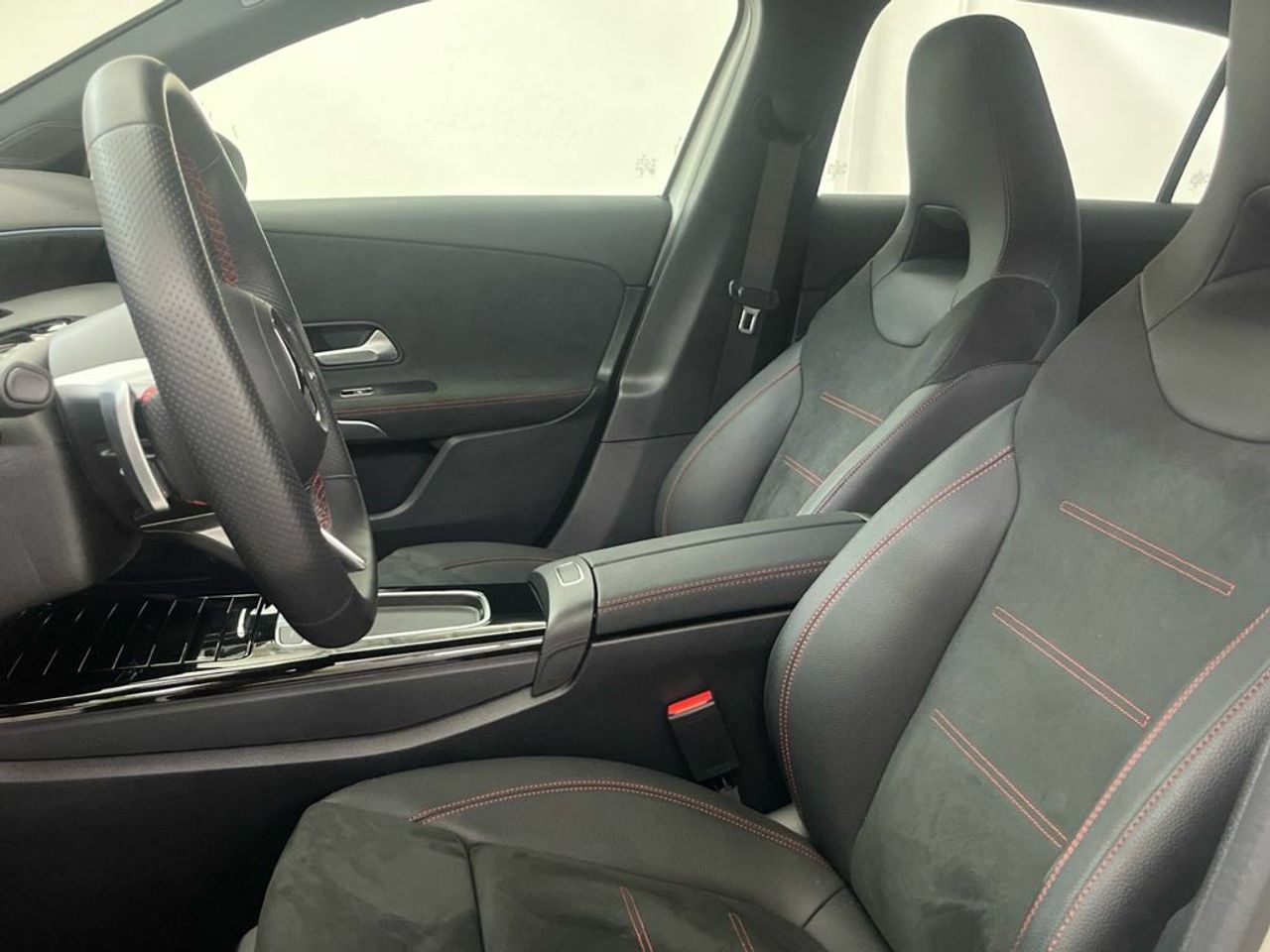 Mercedes Clase A 200 Compacto - Foto 2
