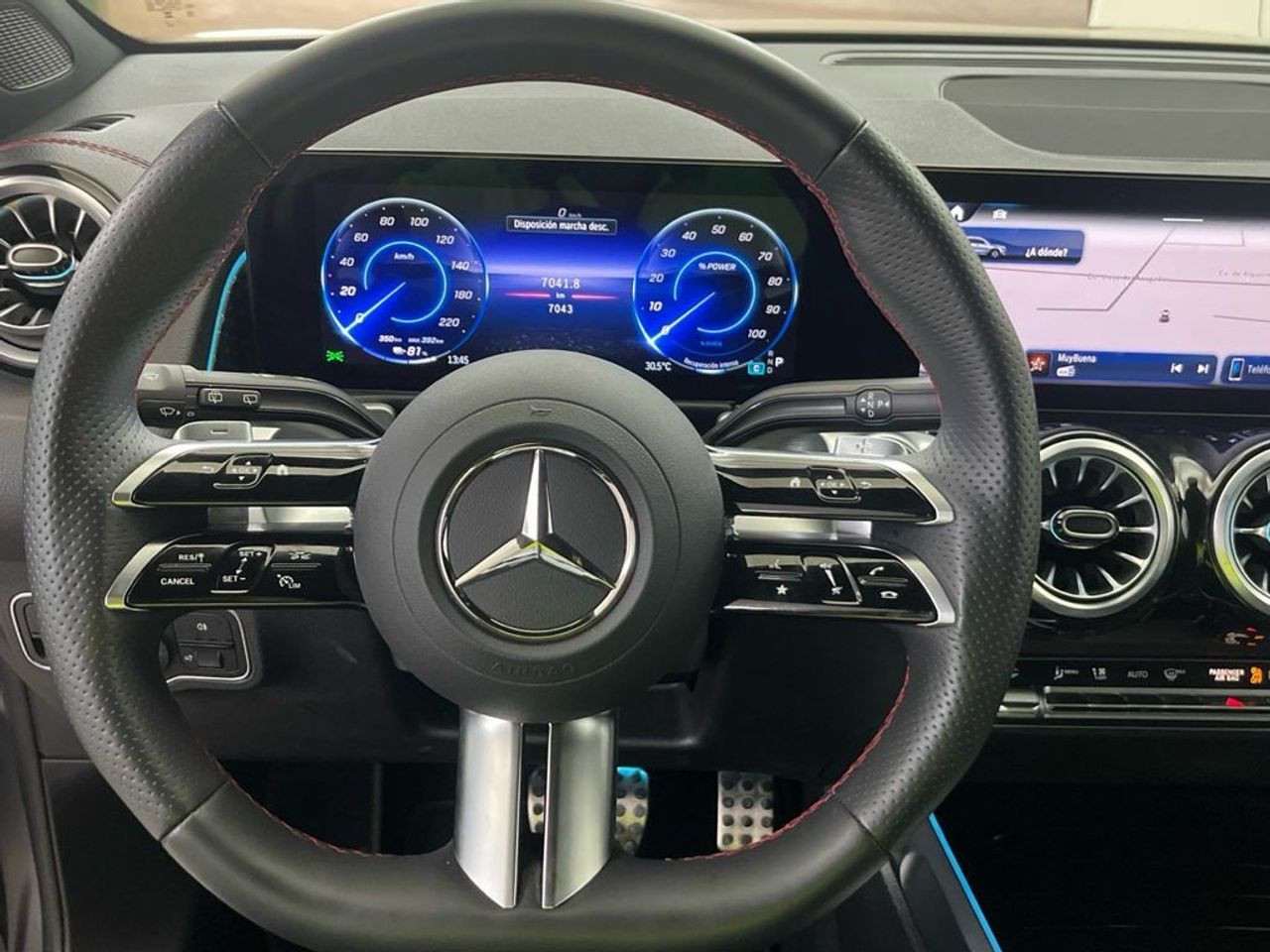 Mercedes EQB 250+ - Foto 2