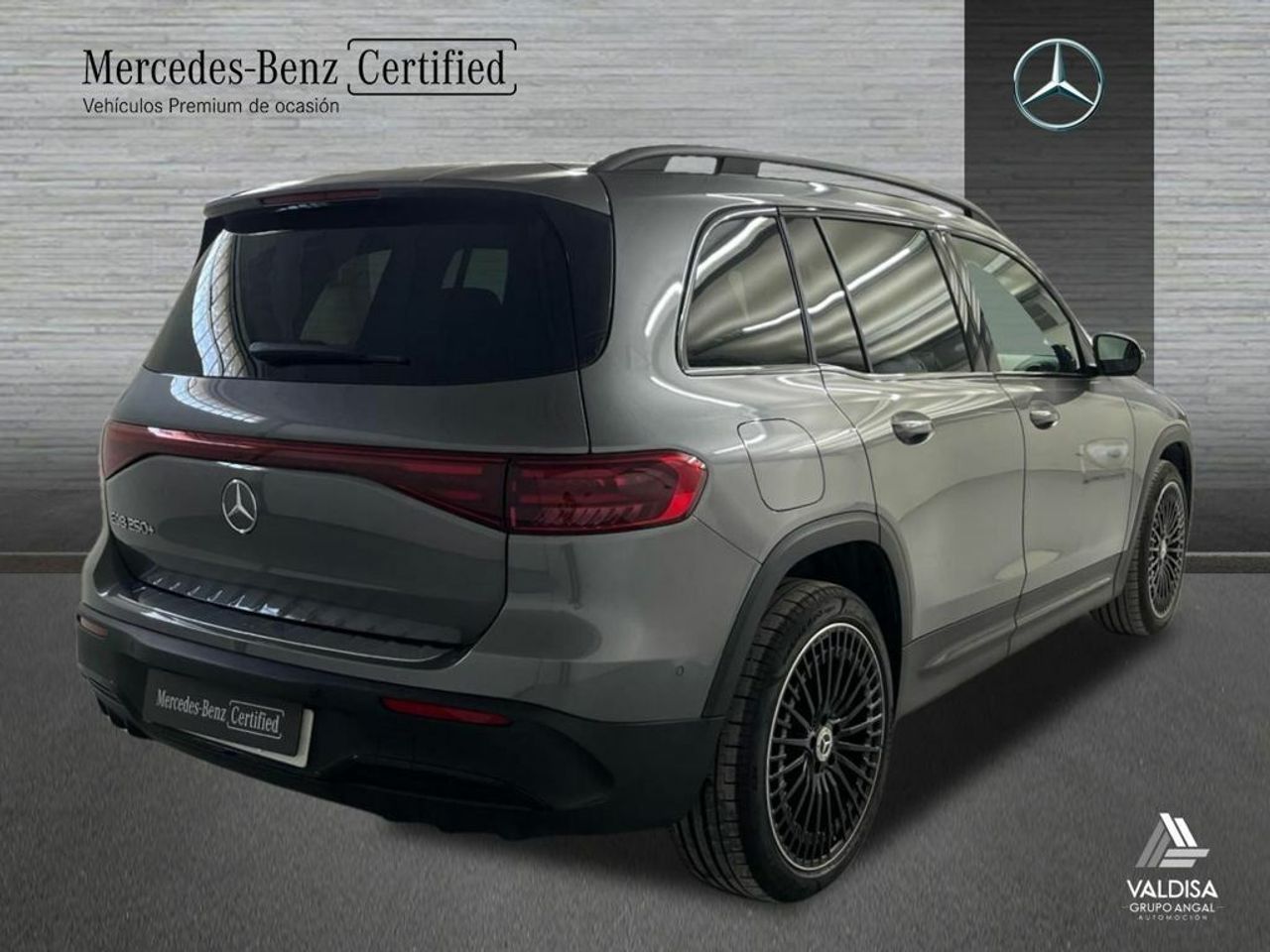 Mercedes EQB 250+ - Foto 2