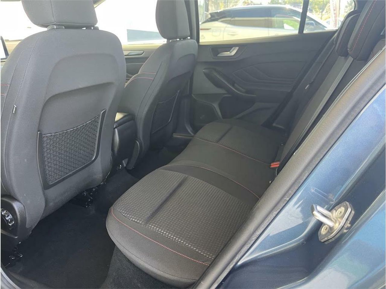 Ford Focus 1.0 Ecoboost 92kW ST-Line Auto - Foto 2
