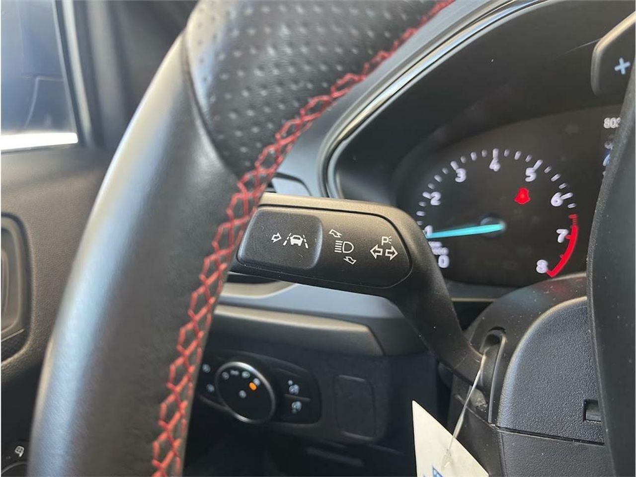 Ford Focus 1.0 Ecoboost 92kW ST-Line Auto - Foto 2