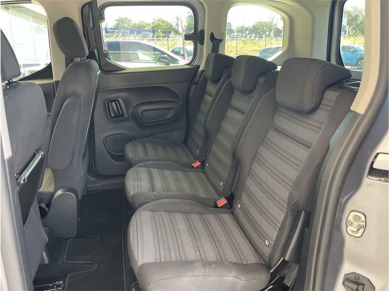 Opel Combo Cargo 1.5 TD 96kW (130CV) S/S Selective L - Foto 2