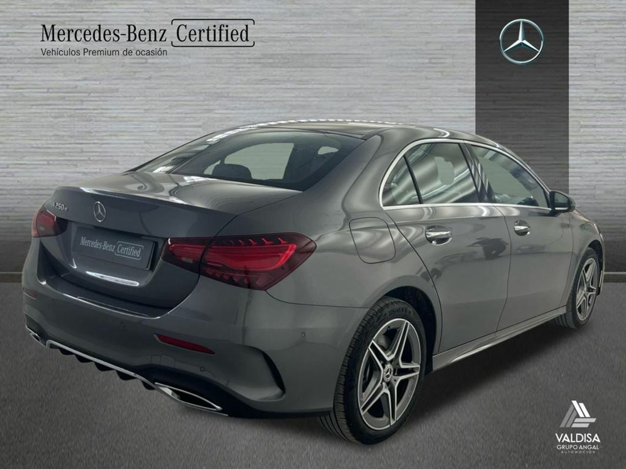 mercedes clase a 2024 / foto grande (2)