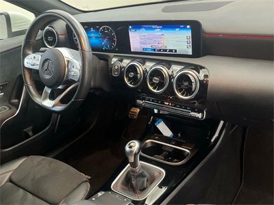 Mercedes Clase A 180 AMG Line (EURO 6d)