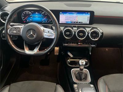 Mercedes Clase A 180 AMG Line (EURO 6d)