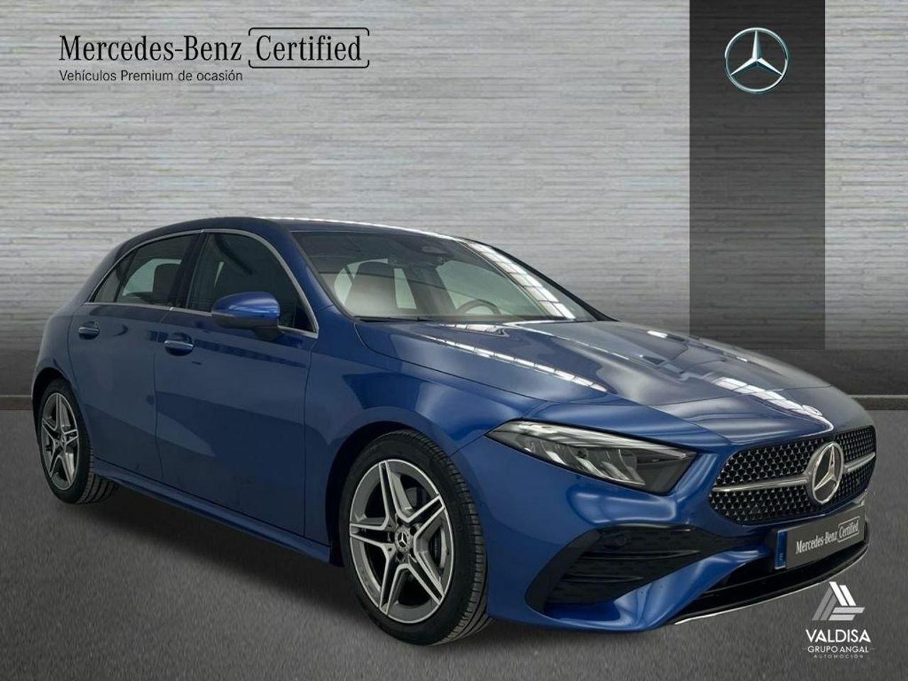 mercedes clase a 2024 / foto grande (3)