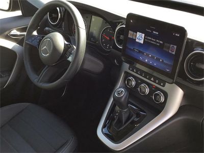 Mercedes Clase T 180 d