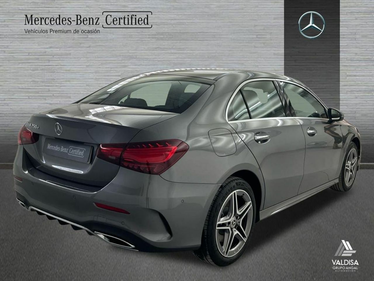 mercedes clase a 2024 / foto grande (2)