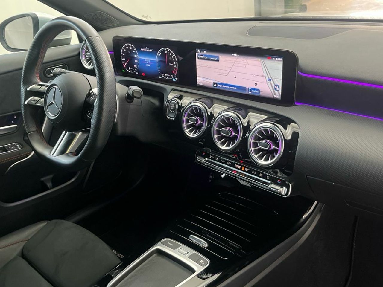 Mercedes Clase A 250 e Compacto - Foto 2