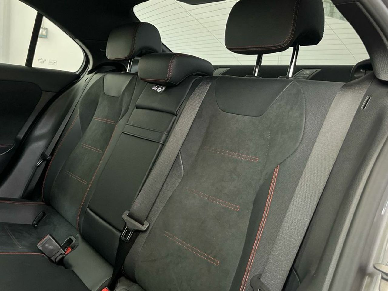 Mercedes Clase A 250 e Sedan - Foto 2