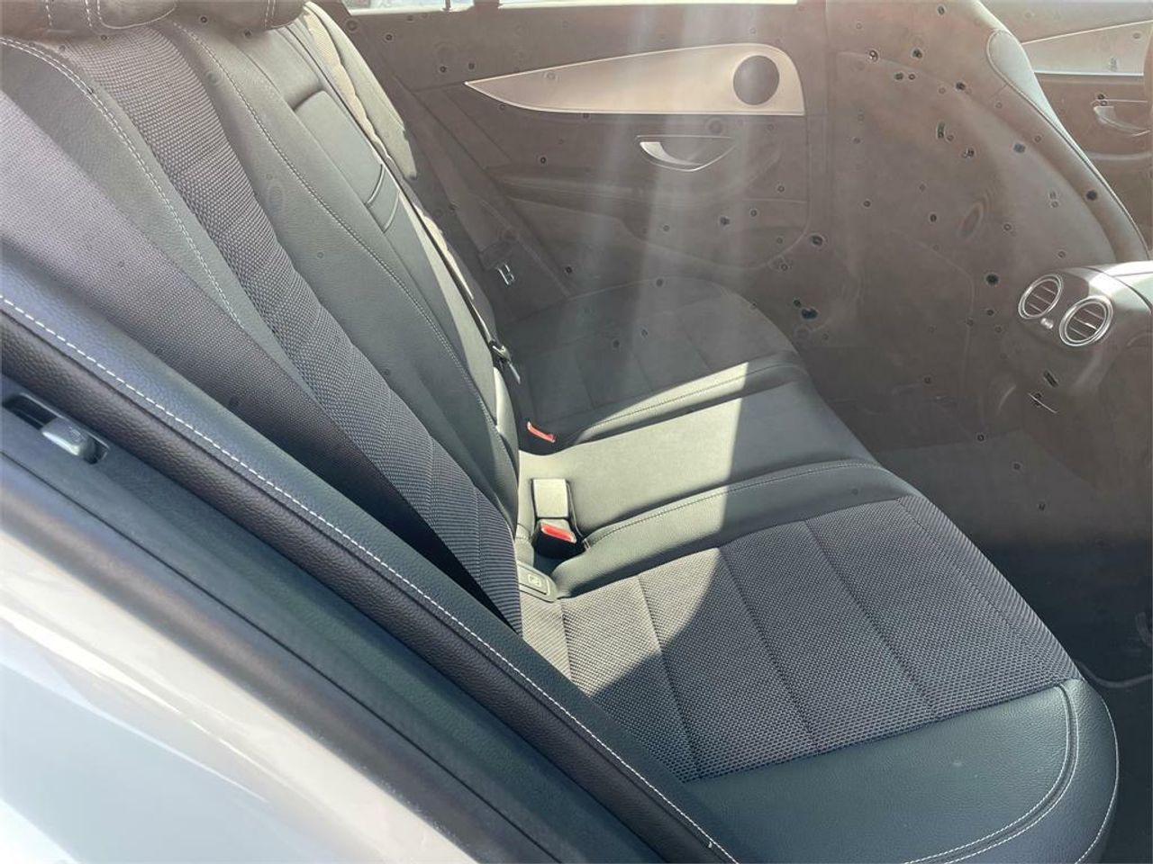 Mercedes Clase E 220 d Estate - Foto 2