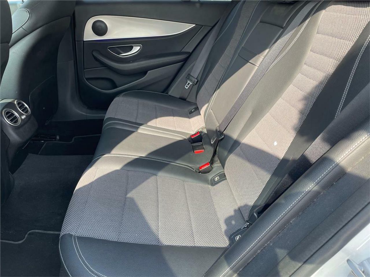 Mercedes Clase E 220 d Estate - Foto 2