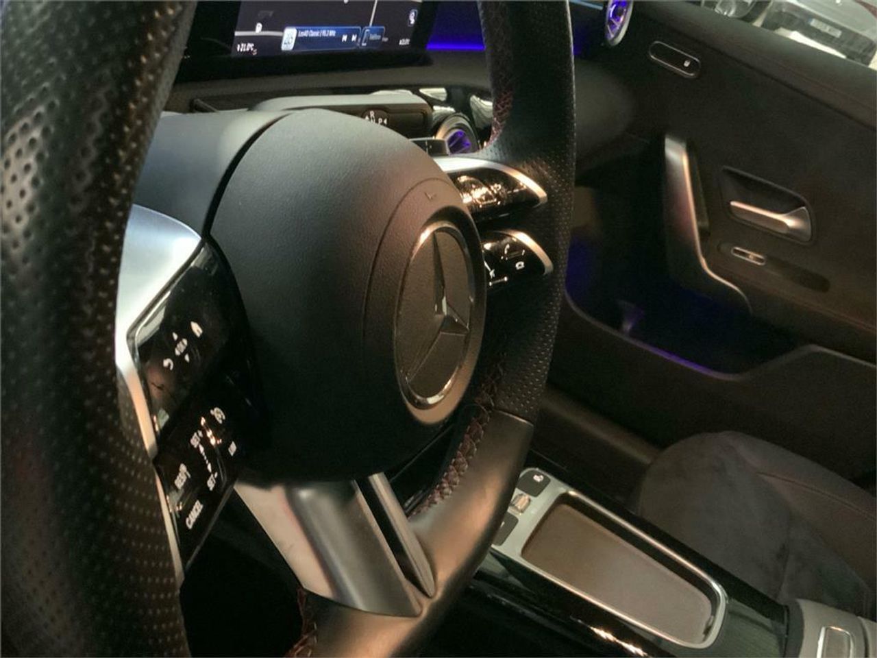Mercedes CLA 200 D DCT - Foto 2