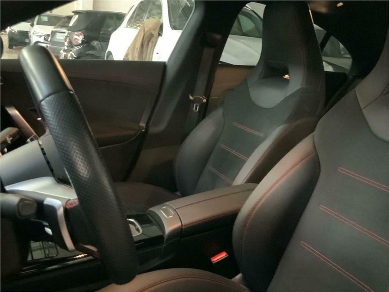 Mercedes CLA 200 D DCT - Foto 2